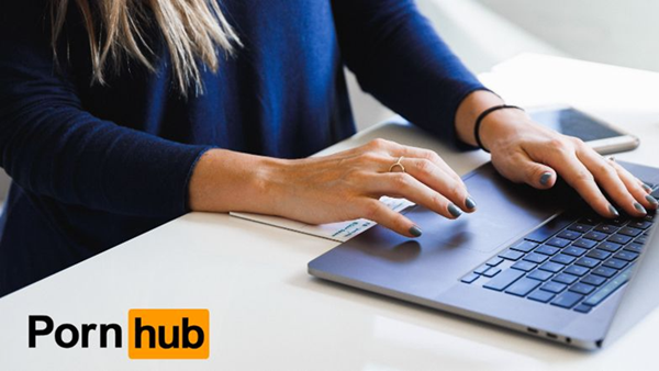 在出现大规模数据泄露后成人网站Pornhub提醒用户谨防诈骗 黑客可能会拿数据勒索用户