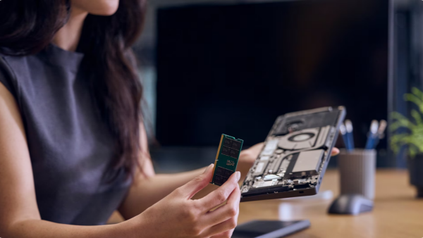 键盘即电脑！惠普推出EliteBoard G1a 内置电池/主板/风扇 只需接上显示器即可使用