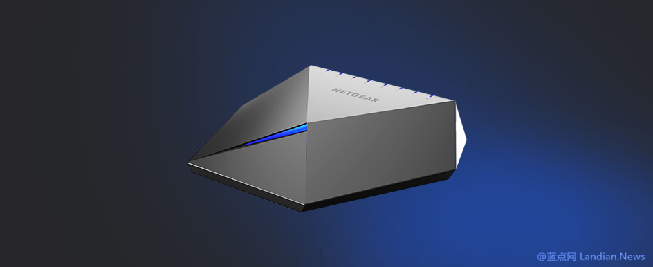 网件推出外形酷似飞船的千兆级八口交换机Nighthawk S8000